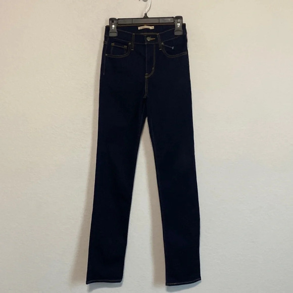 Levi's NWOT 724 High Rise Straight Leg Jeans Size 25 - Picture 3 of 15